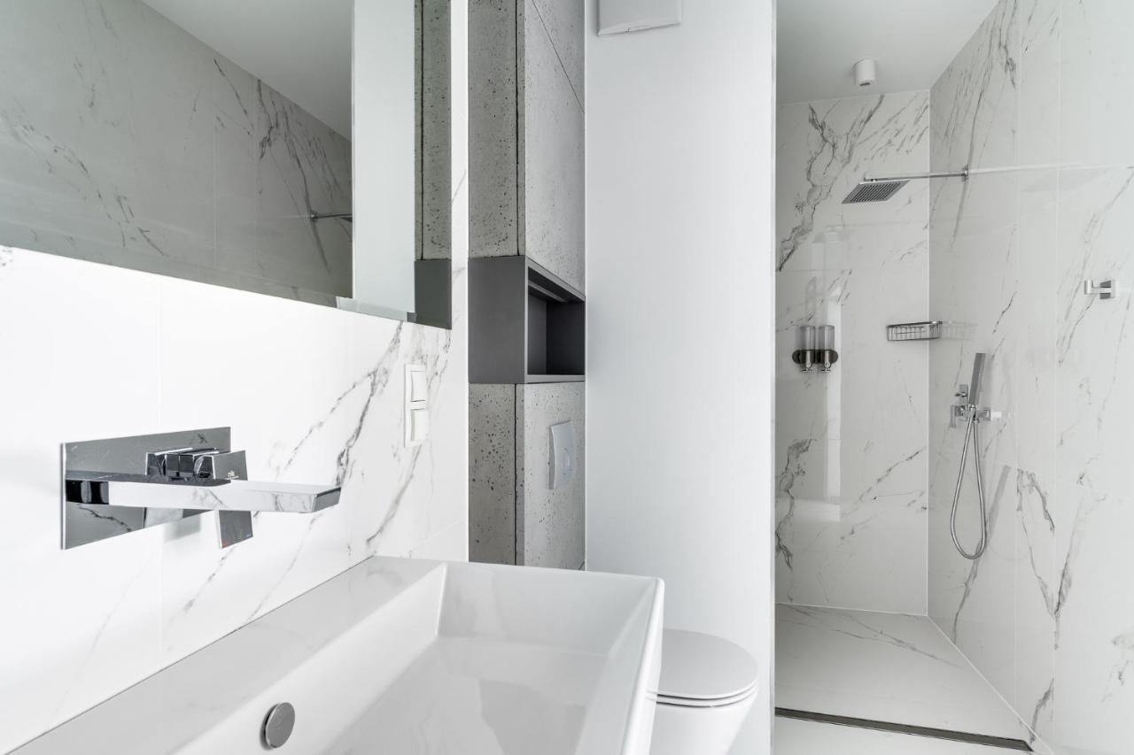 El Apartments - Izar Познан Екстериор снимка
